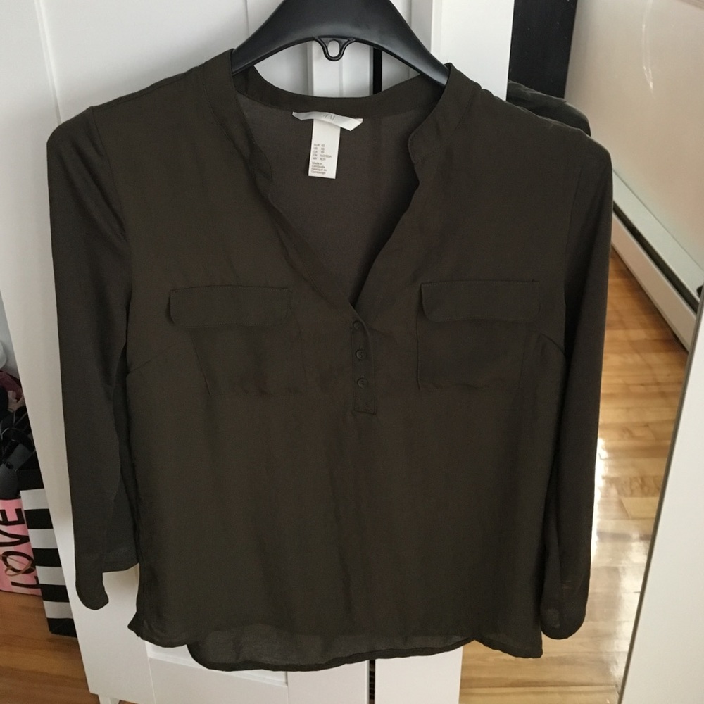 H & M olive green blouse (NEW)